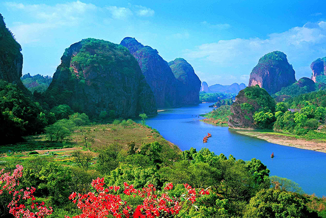 江西：着力打造新时代乡村振兴样板